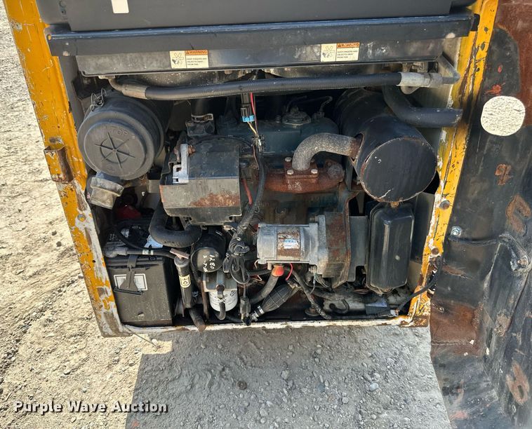 image for item EB2958 2006 Bobcat 463 skid steer loader