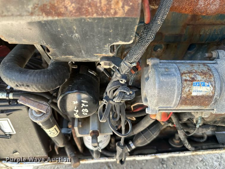 image for item EB2958 2006 Bobcat 463 skid steer loader