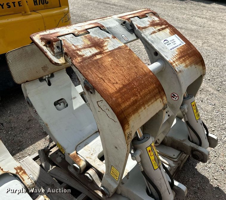 image for item EB2959 Cascade forklift clamp