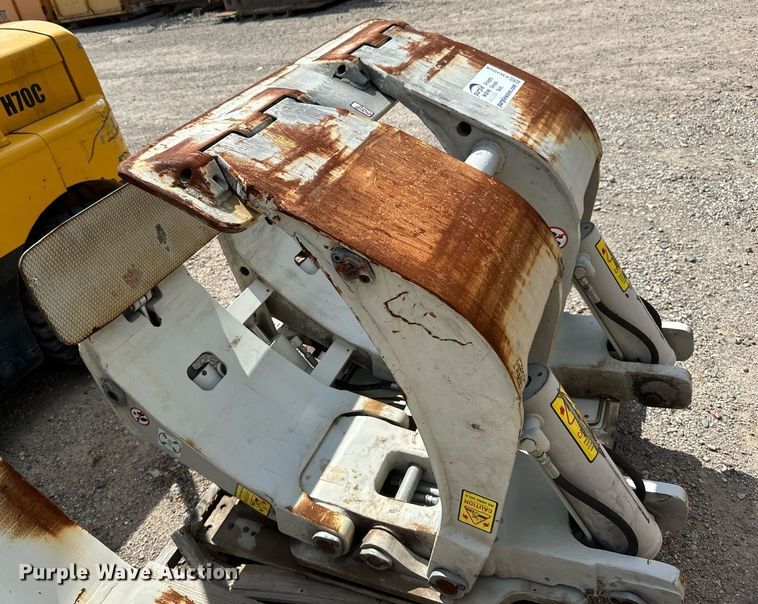 image for item EB2959 Cascade forklift clamp