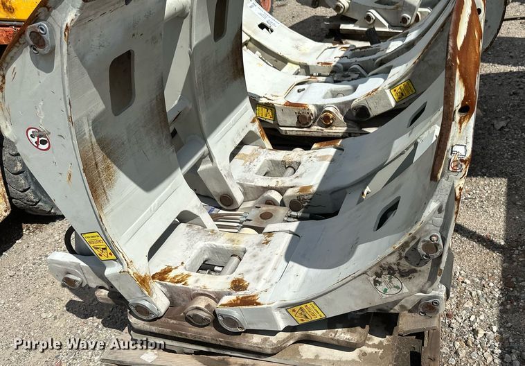 image for item EB2959 Cascade forklift clamp