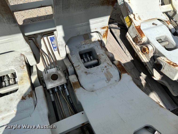 image for item EB2959 Cascade forklift clamp