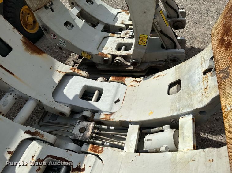 image for item EB2960 Cascade forklift clamp