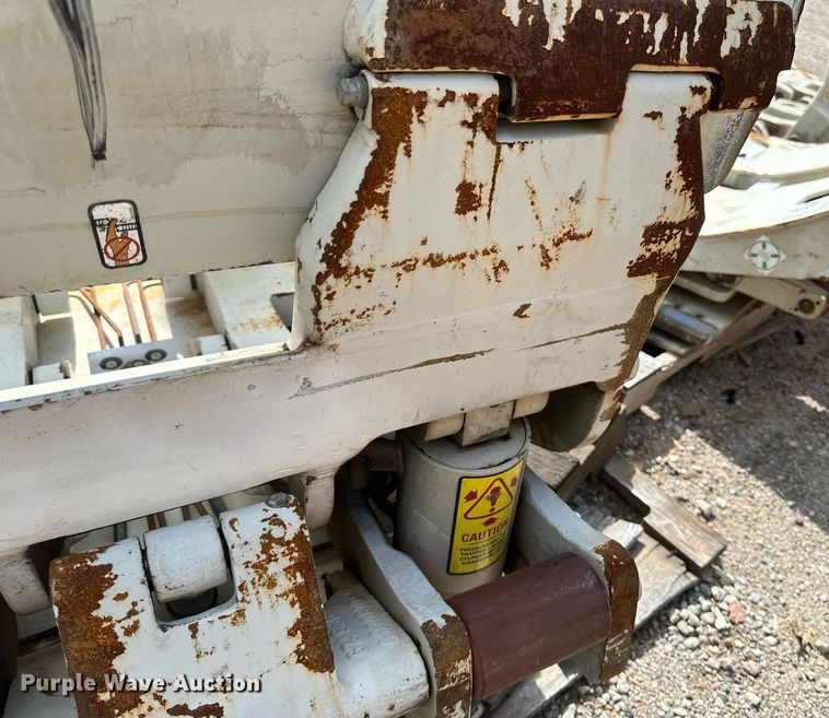 image for item EB2961 Cascade forklift clamp