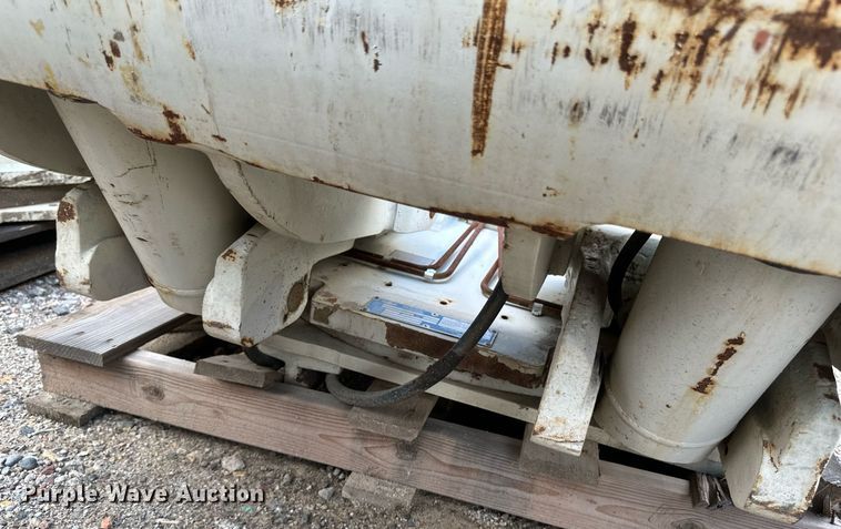 image for item EB2962 Cascade forklift clamp