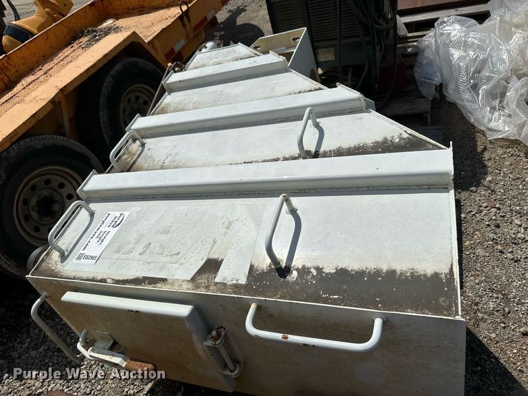 image for item EB2965 Sand blaster container