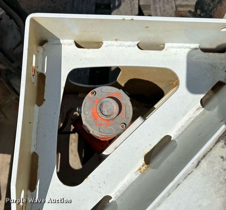 image for item EB2965 Sand blaster container