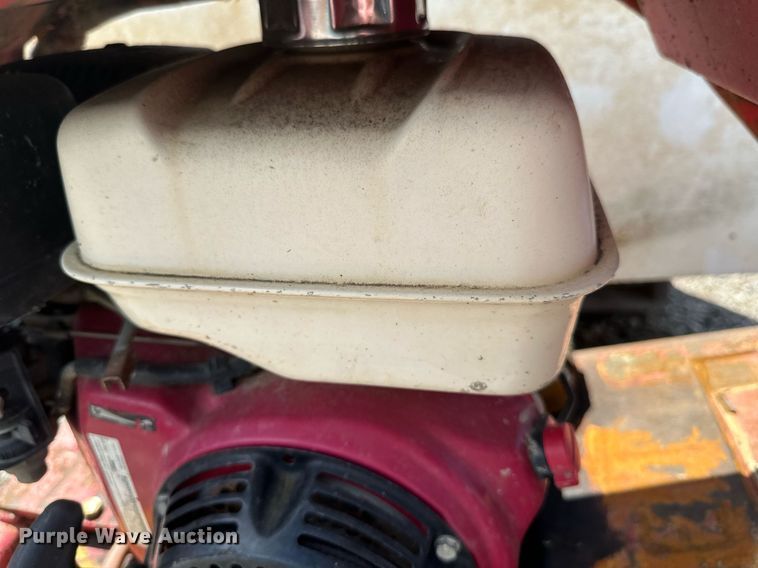 image for item EB2966 Walker plate compactor