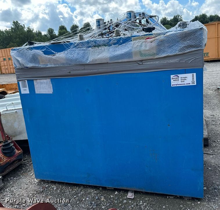 image for item EB2969 Oil tank