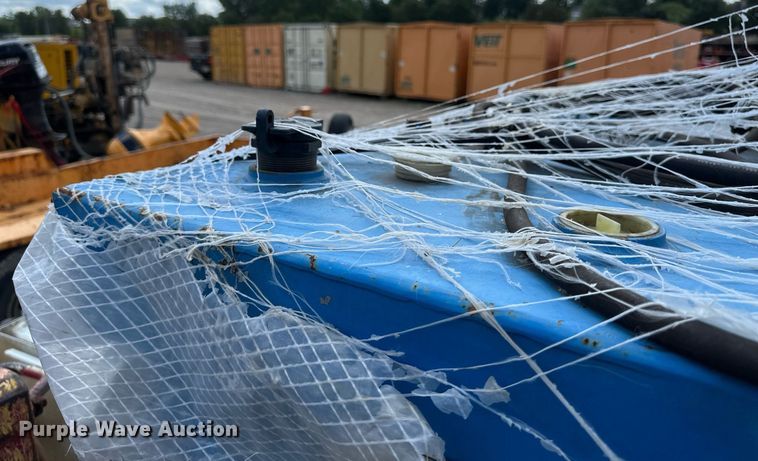 image for item EB2969 Oil tank