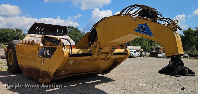 image for item EB8241 2013 MTS MT-42XL scraper