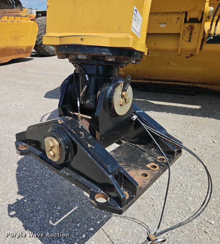 image for item EB8241 2013 MTS MT-42XL scraper