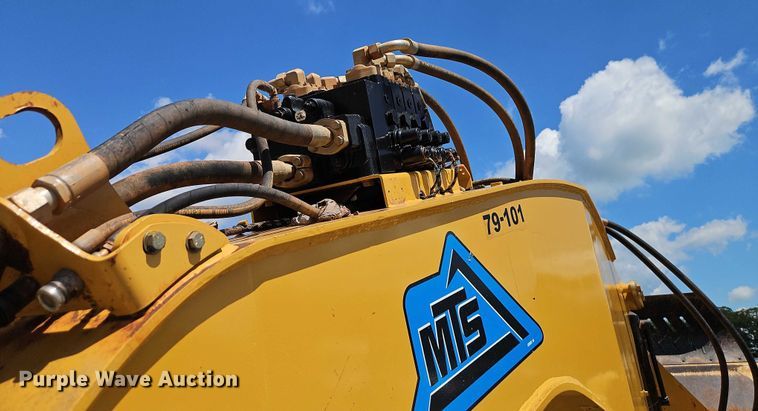 image for item EB8241 2013 MTS MT-42XL scraper