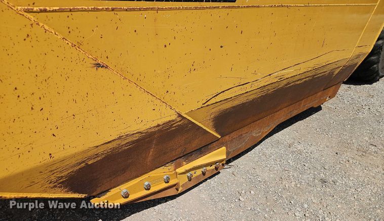 image for item EB8241 2013 MTS MT-42XL scraper