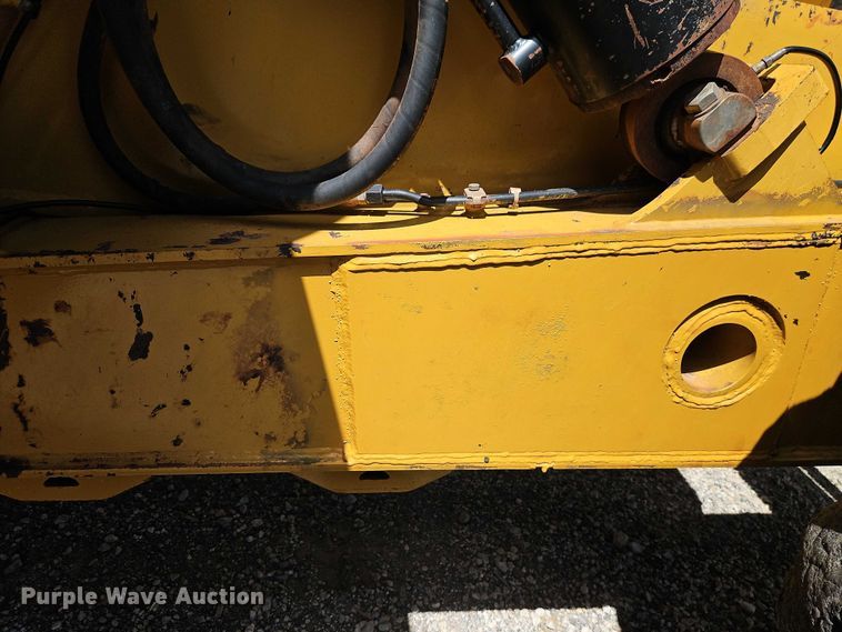 image for item EB8241 2013 MTS MT-42XL scraper