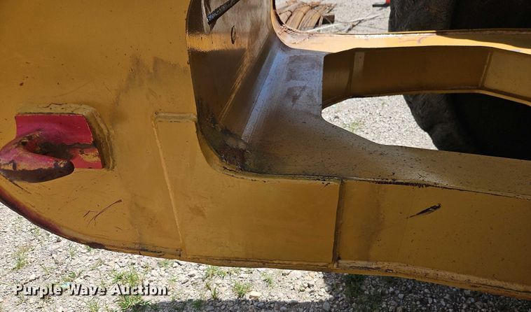 image for item EB8241 2013 MTS MT-42XL scraper