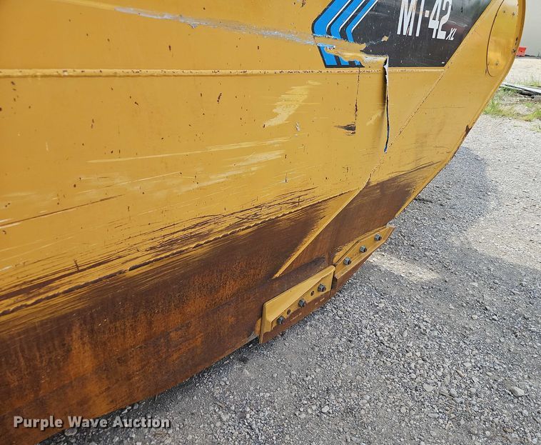 image for item EB8241 2013 MTS MT-42XL scraper