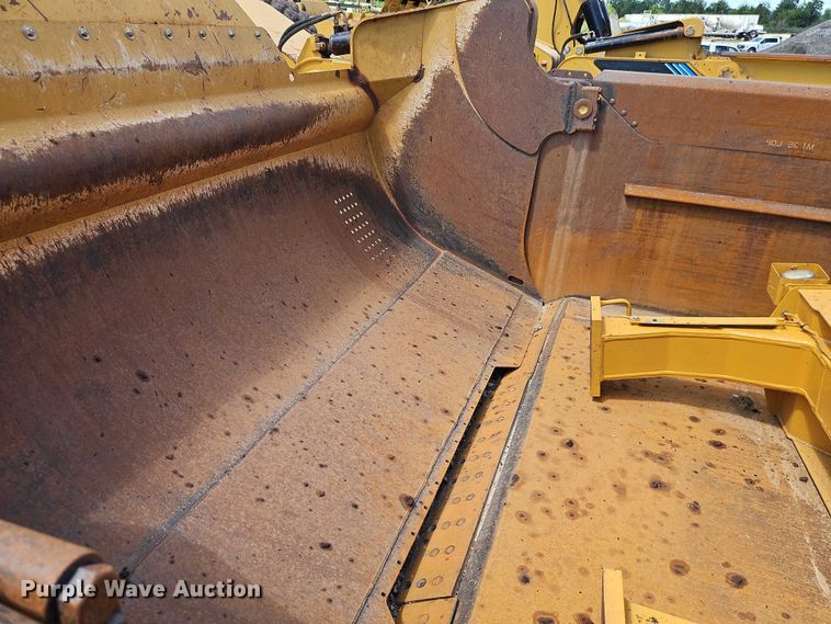 image for item EB8242 2014 MTS MT-35LGP scraper