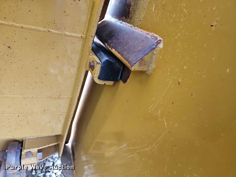 image for item EB8242 2014 MTS MT-35LGP scraper