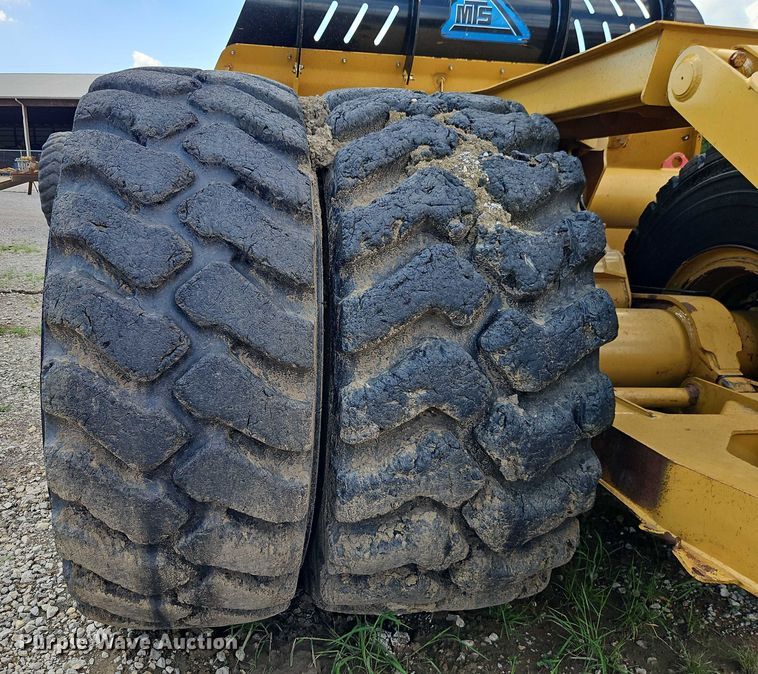 image for item EB8242 2014 MTS MT-35LGP scraper