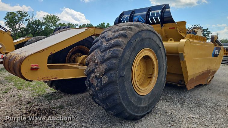 image for item EB8243 2013 MTS MT-42XL  scraper