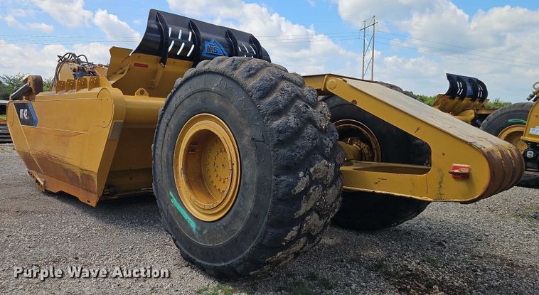 image for item EB8243 2013 MTS MT-42XL  scraper