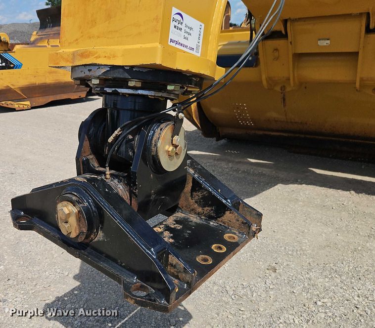 image for item EB8243 2013 MTS MT-42XL  scraper