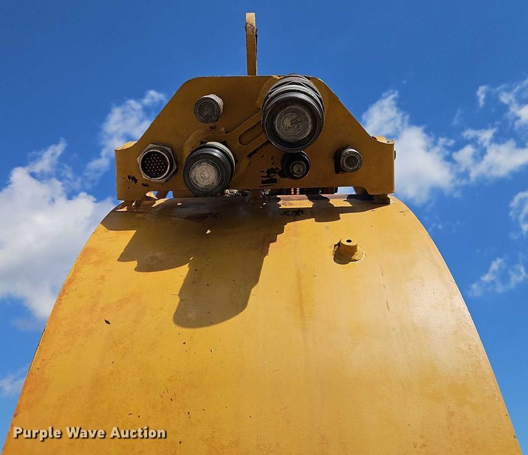 image for item EB8243 2013 MTS MT-42XL  scraper