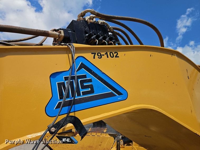 image for item EB8243 2013 MTS MT-42XL  scraper