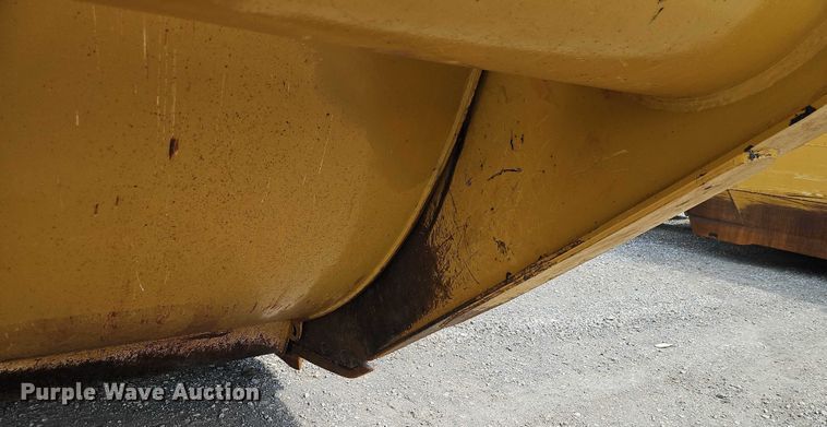 image for item EB8243 2013 MTS MT-42XL  scraper