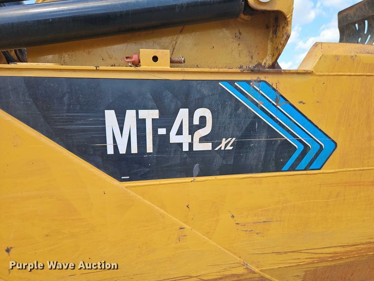 image for item EB8243 2013 MTS MT-42XL  scraper