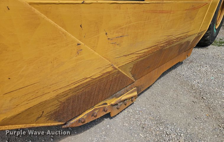 image for item EB8243 2013 MTS MT-42XL  scraper