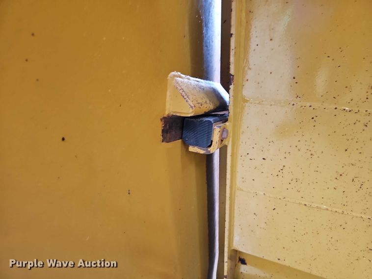 image for item EB8243 2013 MTS MT-42XL  scraper