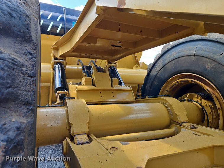 image for item EB8243 2013 MTS MT-42XL  scraper