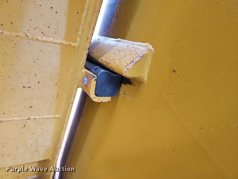 image for item EB8243 2013 MTS MT-42XL  scraper