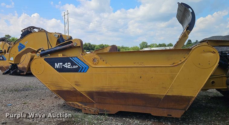 image for item EB8244 2014 MTS MT-42LGP scraper