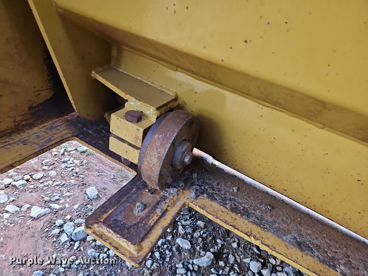 image for item EB8244 2014 MTS MT-42LGP scraper