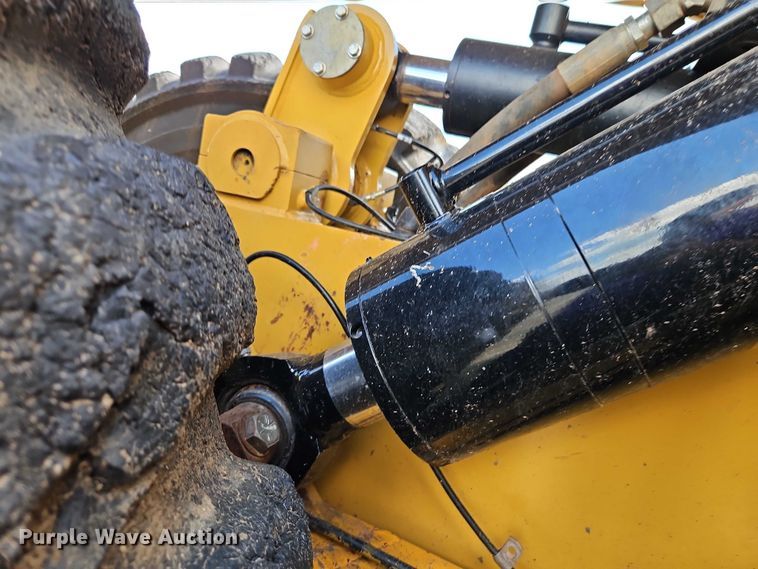 image for item EB8244 2014 MTS MT-42LGP scraper