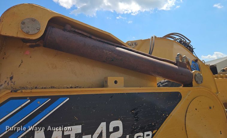 image for item EB8244 2014 MTS MT-42LGP scraper