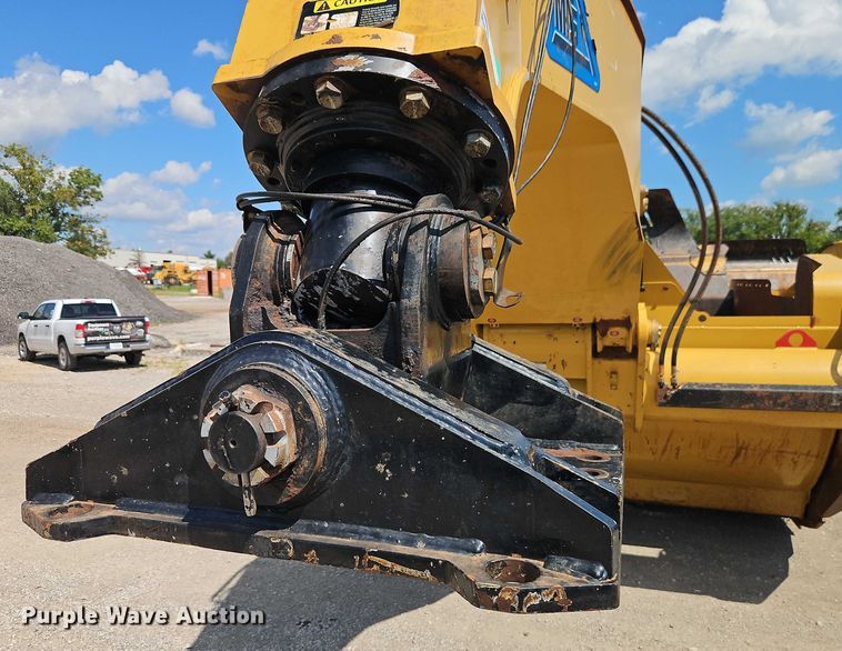 image for item EB8245 2013 MTS MT-42XL scraper