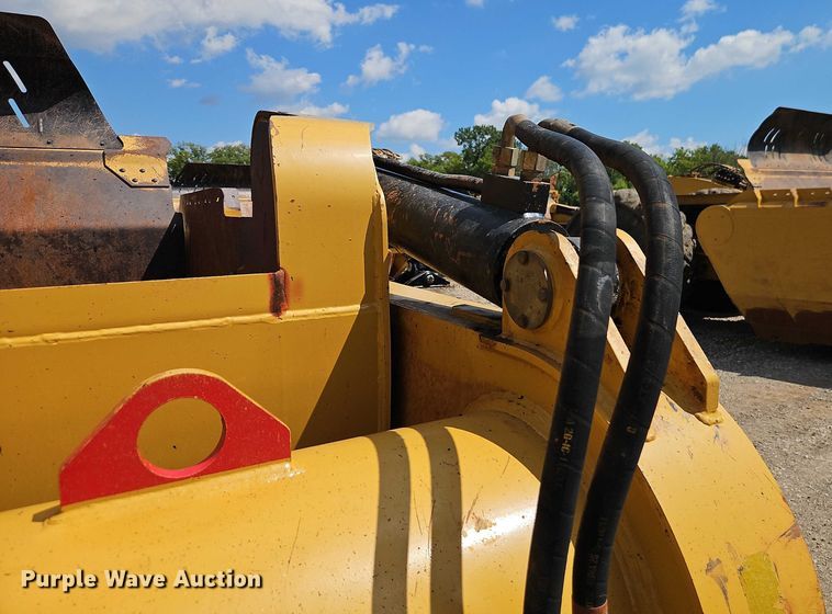 image for item EB8245 2013 MTS MT-42XL scraper