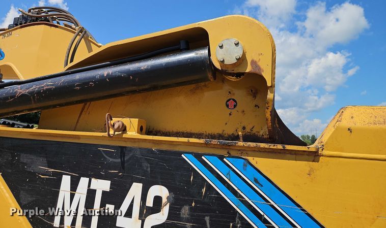 image for item EB8245 2013 MTS MT-42XL scraper