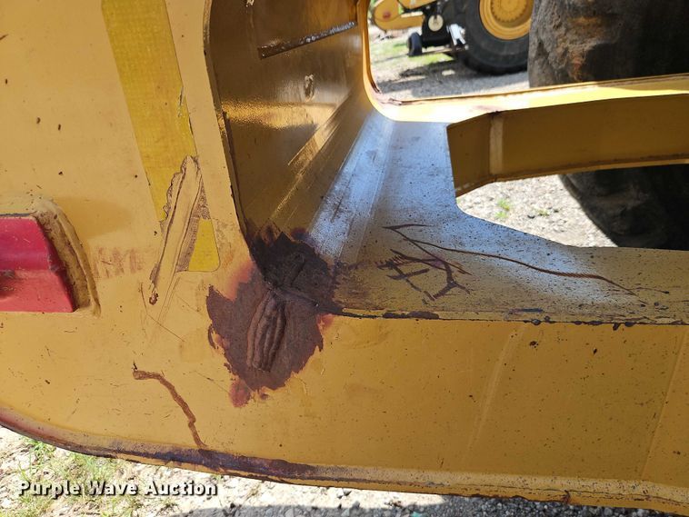 image for item EB8245 2013 MTS MT-42XL scraper