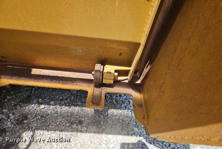 image for item EB8246 2013 MTS MT-35XL scraper