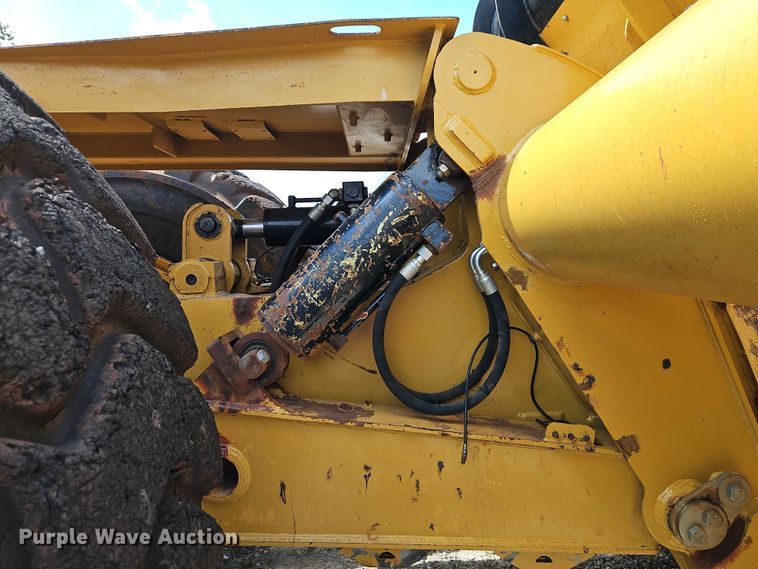 image for item EB8246 2013 MTS MT-35XL scraper