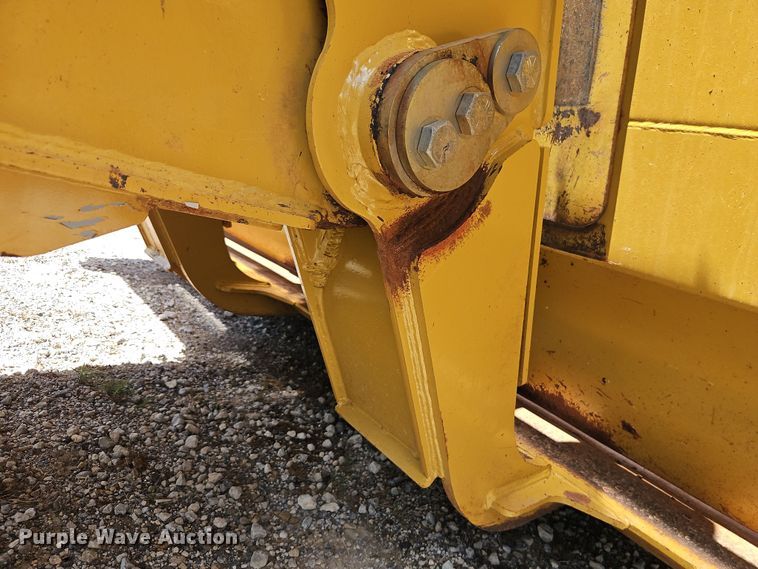 image for item EB8246 2013 MTS MT-35XL scraper