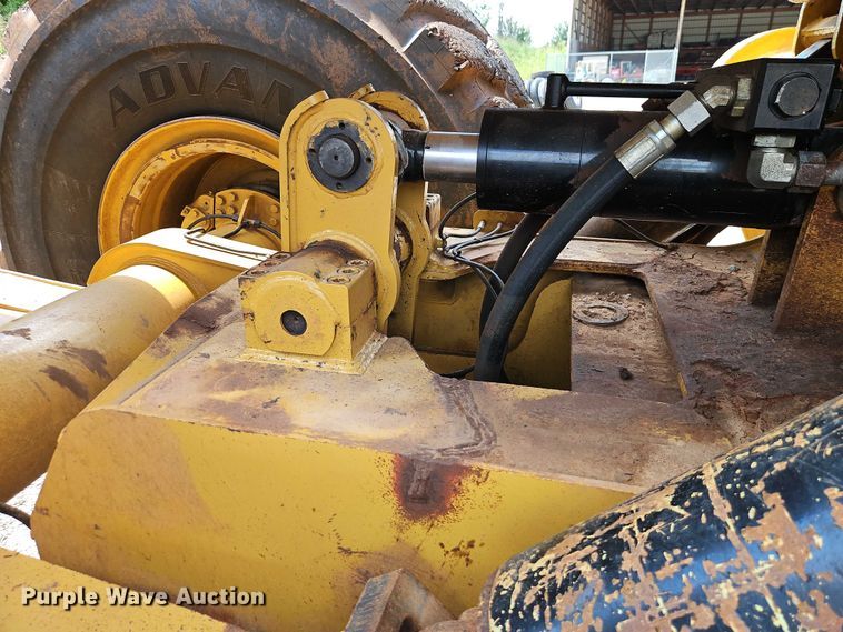 image for item EB8246 2013 MTS MT-35XL scraper