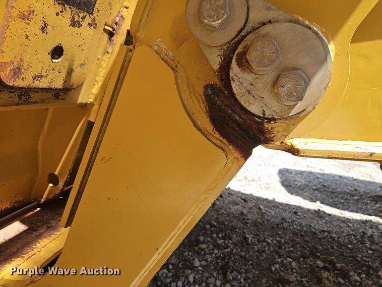 image for item EB8246 2013 MTS MT-35XL scraper