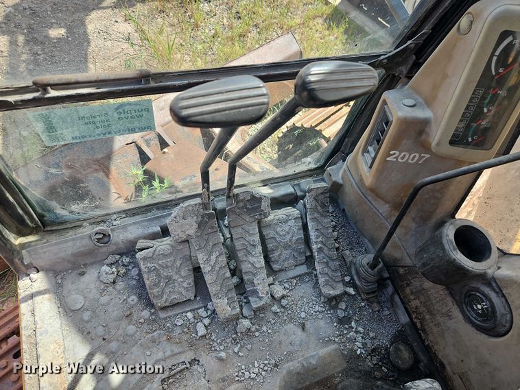 image for item EB8259 2001 Caterpillar 307C mini excavator