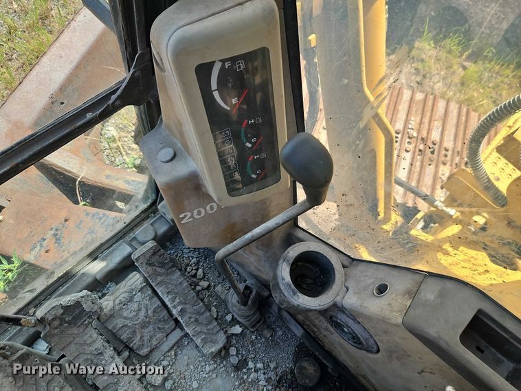 image for item EB8259 2001 Caterpillar 307C mini excavator